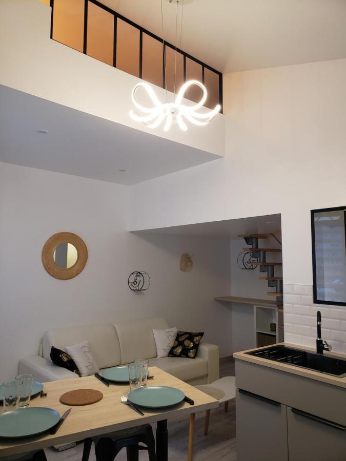 Mezza'Nimes Apartment ภายนอก รูปภาพ